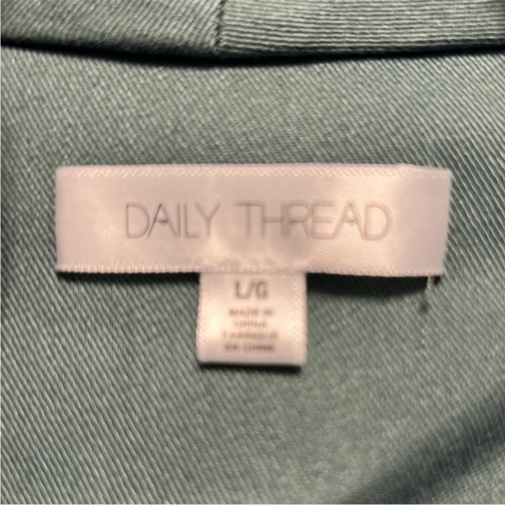 Daily Threads Green Large Drape Front Jacket with Shoulder Pads - Picture 6 of 7